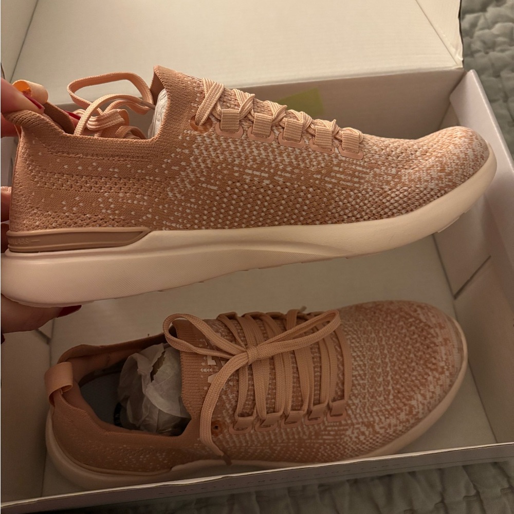 APL Women's Coral Knit Sneakers - Picture 3 of 4